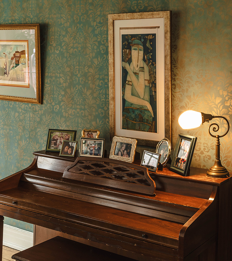 Art Selection Services